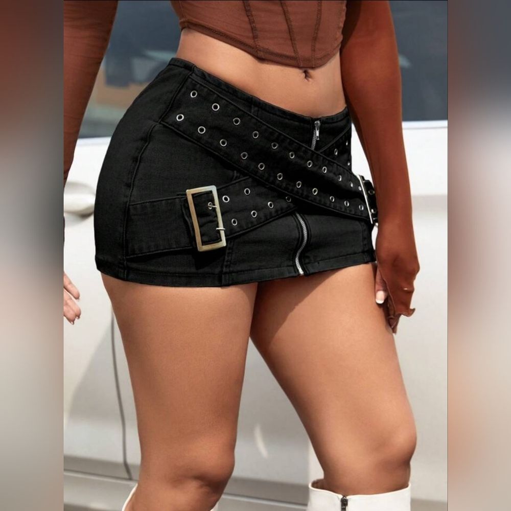 NWT Shein Sky Black Denim Micro Mini Skirt With Belt Details Size XL/12 - Picture 2 of 9